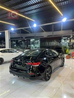 نیسان سێنترا